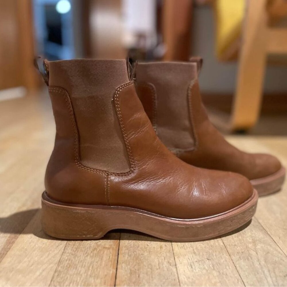 Madewell Camryn Chelsea Leather Boot 7.5